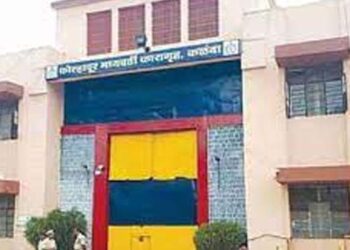 अंघोळ करतांना हल्ला : लोखंडी झाकणाच्या जबर मारहाणीत कैद्याचा मृत्यू