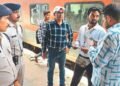 विनातिकीट प्रवाशांसह धुम्रपान करणारे, अनधिकृत विक्रेत्यांवर रेल्वे प्रशासनातर्फे कारवाई