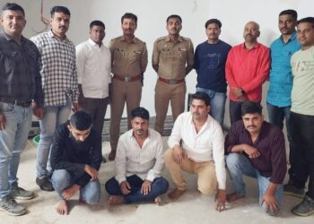 छत्तीसगड राज्यात लॉजमध्ये अपहरण करून डांबून ठेवलेल्या जळगावच्या तिघांची सुखरूप सुटका