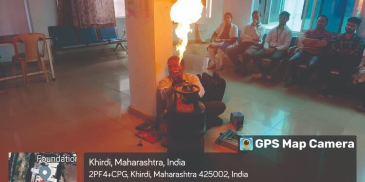 नर्सिंगच्या प्राध्यापकांनी जाणून घेतले गॅस सुरक्षा उपकरणांचे महत्व