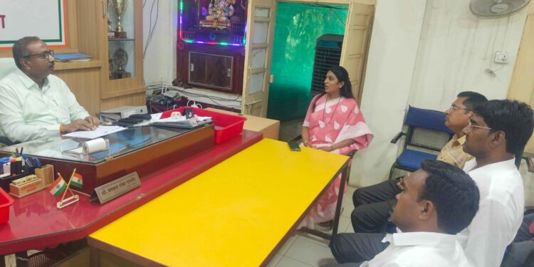 मुक्ताईनगर-बोदवड तालुक्यातील बसफेऱ्या नियमित सुरू करा