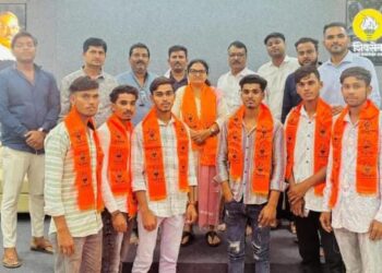 पाचोरा येथील तरूण शिवसेना-उध्दव बाळासाहेब ठाकरे पक्षात दाखल…