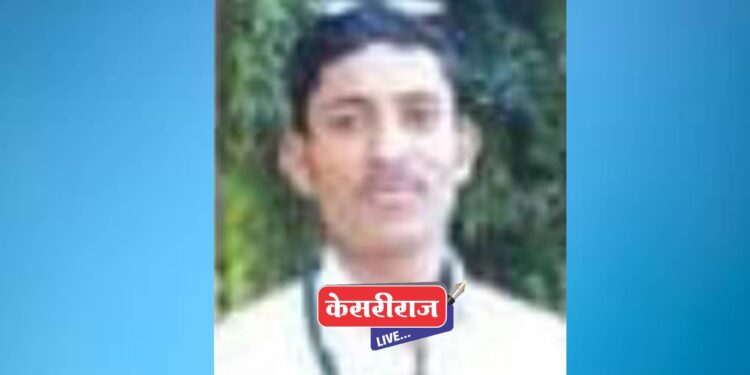 शेतात काम करीत असताना सर्पदंशाने युवकाचा मृत्यू