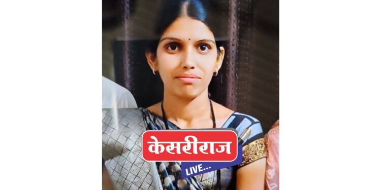 विवाहितेची राहत्या घरी गळफास घेऊन आत्महत्या