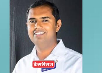 प्रशासकीय इमारतीमध्ये आठ विभाग एकाच परिसरात