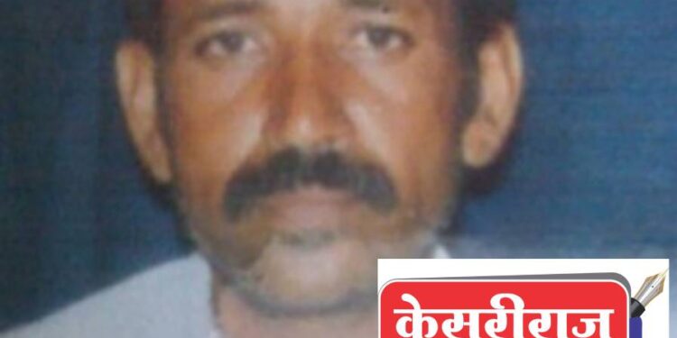 तरुणाची छताला गळफास घेऊन आत्महत्या