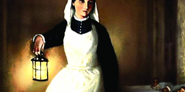 नर्सिंग अभ्यासक्रमात करीयर व मोठया संधी