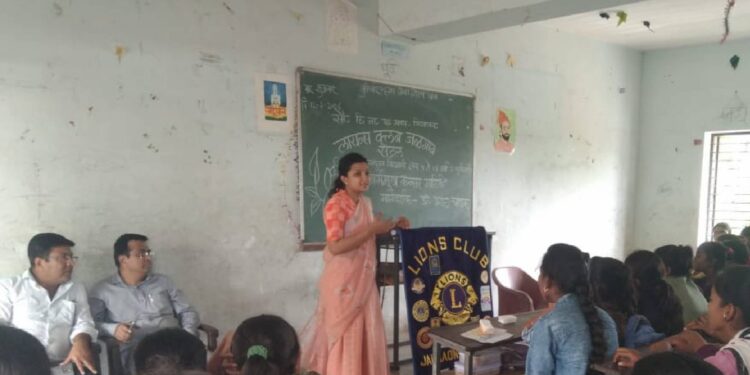 गर्भमुख कॅन्सर विषयी शिरसोली येथे मार्गदर्शन