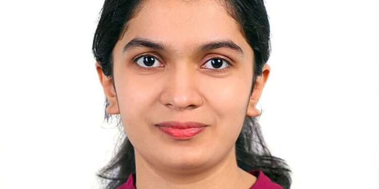 सीए फायनल परीक्षेत दोन्ही ग्रुपमधून अक्षता चौधरी तृतीय क्रमांकाने उत्तीर्ण