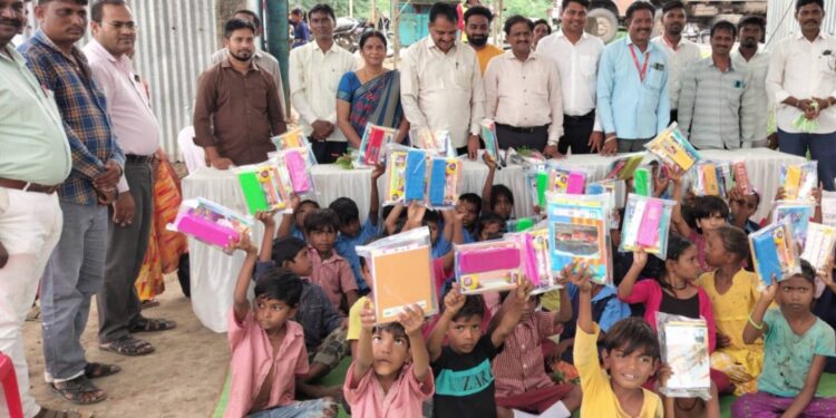 सामाजिक बांधिलकीतून पत्रकारांचे कार्य उल्लेखनीय : नाना बाविस्कर