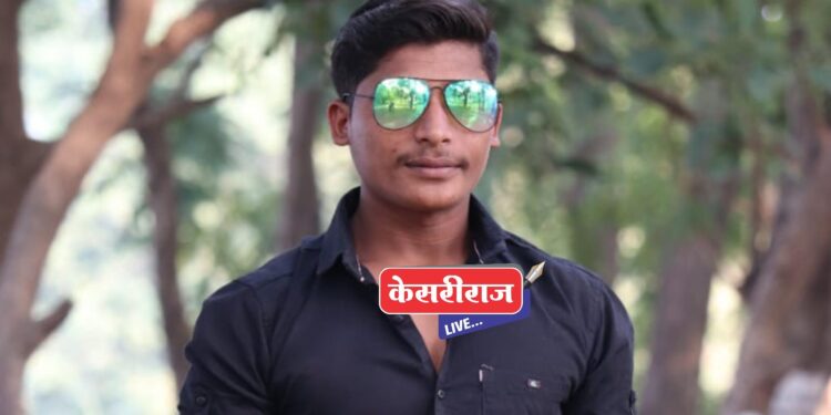 राहत्या घरी गळफास घेऊन तरुणाची आत्महत्या