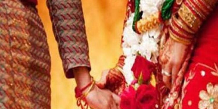 शेतकऱ्यांनी शुभमंगल सामूहिक विवाह योजनेचा लाभ घ्यावा