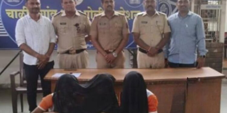 तरुणाने चोरली काकाच्या शेतातील इलेक्ट्रिक मोटर पंप, तिघांना अटक