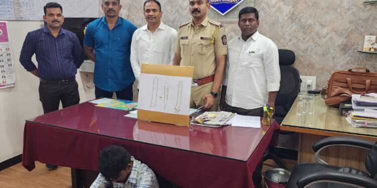 कुसुंबा घरफोडीप्रकरणी संशयीत आरोपीसह मुद्देमाल जप्त