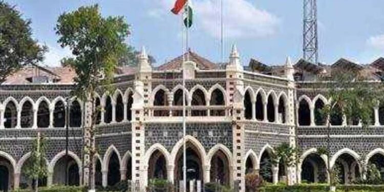 जिल्हाधिकारी कार्यालयात वर्ग 2 च्या जमिनी वर्ग 1 मध्ये रूपांतरीत करण्यासाठी विशेष शिबीर