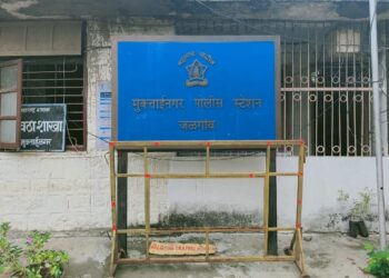 गुटख्याचे वाहन सोडून दिल्याप्रकरणी महानिरीक्षकांनी पीएसआयसह चौघांना केले निलंबित