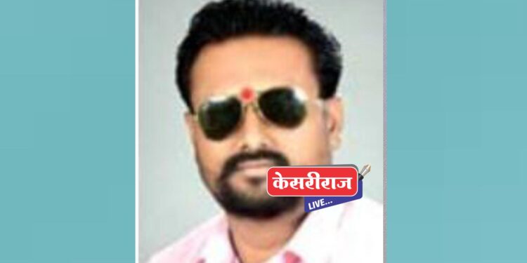 मुक्तळचे माजी युवा सरपंच जितेंद्र पाटील यांची आत्महत्या