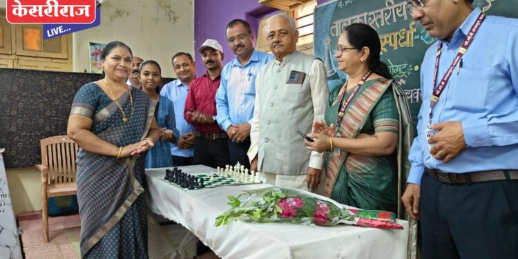 गो.से. हायस्कूल, पाचोरा येथे १७ वर्षाखालील मुलामुलींच्या तालुकास्तरीय शालेय बुद्धिबळ स्पर्धेचे उद्घाटन