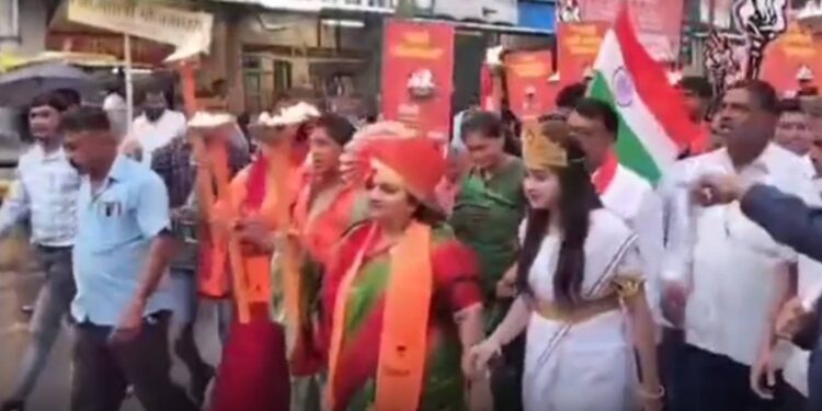 नाभिक समाजाने आर्थिक, सामाजिक विकास साधावा : पालकमंत्री गुलाबराव पाटील