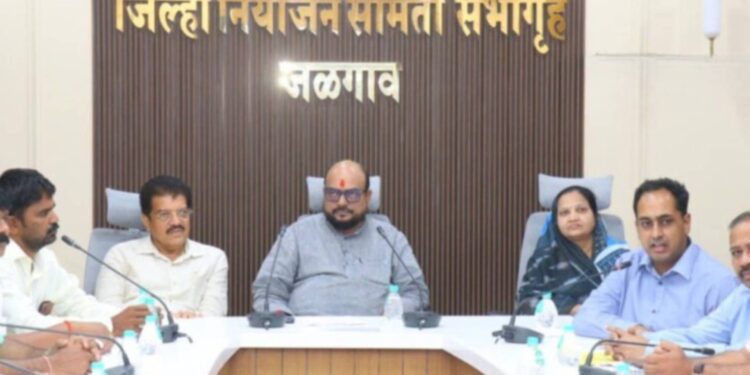 शासनाकडून महिलांचे सबलीकरण कार्य हा परमार्थ : पालकमंत्री