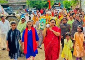 माहेजी ते शिर्डी पालखी सोहळ्यात वैशाली सूर्यवंशींचा सहभाग