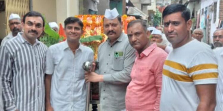 संत सावता माळी पुण्यतिथीनिमित्त सवाद्य मिरवणूक