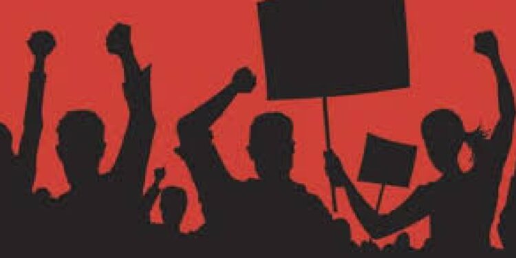 ग्रामपंचायतमध्ये १६ ऑगस्टपासून बेमुदत काम बंद आंदोलन