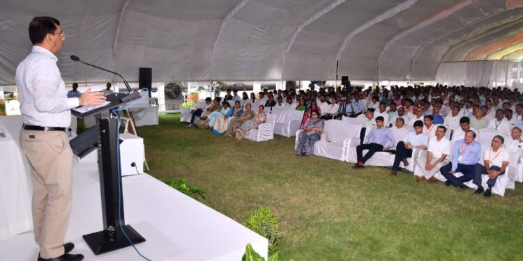 परिवर्तनामध्येच शेतकऱ्यांची उन्नती – अनिल जैन