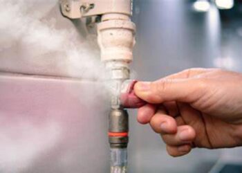 पहूर येथील आईस फॅक्टरीत अमोनिया वायूची गळती