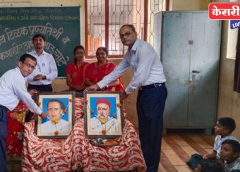 बारी समाज माध्यमिक विद्यालयात लोकमान्य टिळक पुण्यतिथी व अण्णाभाऊ साठे जयंती साजरी                    