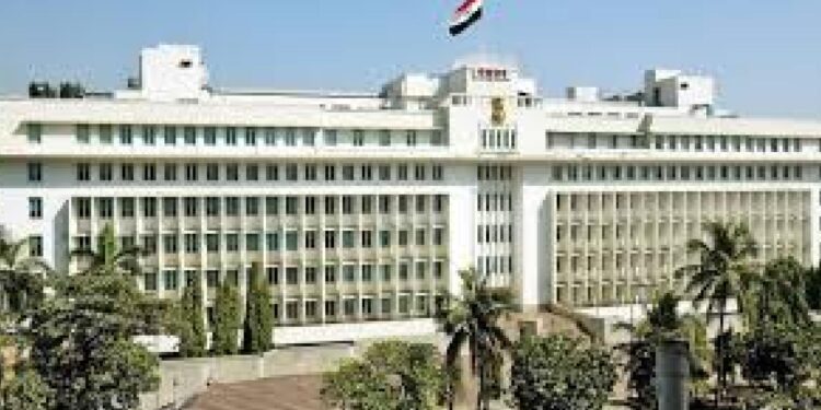 जळगाव : विभागीय सहसंचालक पद तात्काळ नियमित नियुक्त करा