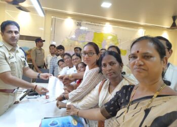 परिचारिका खूनप्रकरणी जळगावात निघाला जिल्हाधिकारी कार्यालयावर निषेध मोर्चा