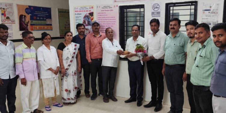 वाकडीच्या प्राथमिक आरोग्य केंद्रात प्रथमच पुरुष नसबंदी शस्त्रक्रिया उत्साहात