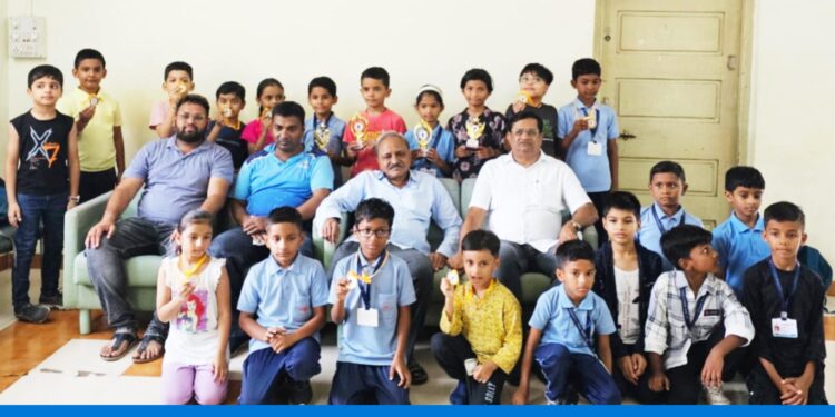 राज्यस्तरीय बुद्धिबळ स्पर्धेसाठी गौरव, द्रोणा तर मुलींमध्ये शौर्या, भाग्यश्रीची निवड