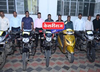 अट्टल दुचाकी चोरटे एलसीबीने केले गजाआड, १० दुचाकी हस्तगत  