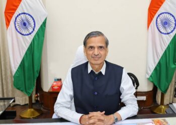 धर्मवीर मीना यांनी मध्य रेल्वेचे महाव्यवस्थापक म्हणून स्वीकारला पदभार