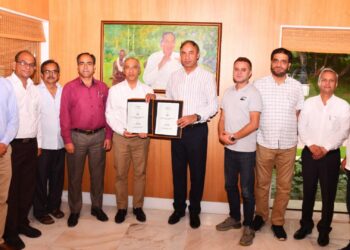 शेतीचे अत्याधुनिक तंत्रज्ञान पुरविण्यासाठी जैन इरिगेशन व जम्मू-काश्मीर कृषी विद्यापीठात करार