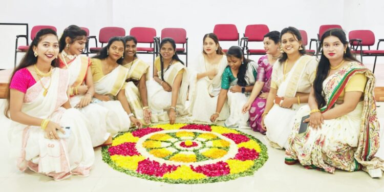 गोदावरी नर्सिंग महाविद्यालयात ओणम सण उत्साहात