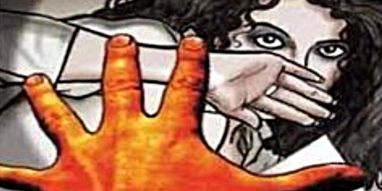 बालविवाह लावून अत्याचारातून तरुणी गर्भवती, ५ जणांवर गुन्हे दाखल