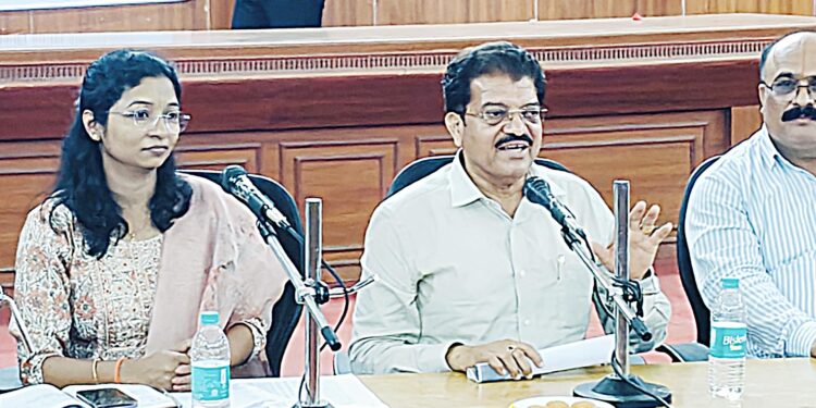 “मुख्यमंत्री माझी लाडकी बहिण” योजनेसंदर्भात अंगणवाडी सेविकांची बैठक