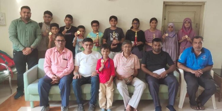 १३ वर्ष राज्यस्तरीय बुद्धिबळ स्पर्धेसाठी तसीन,आरुष, ऋतुजा आराध्या यांची निवड