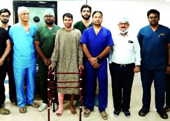 गुडघ्यात झालेली गाठ काढण्यात अस्थिरोग तज्ञांना यश डॉ.उल्हास पाटील रूग्णालयात दुर्मिळ शस्त्रक्रिया