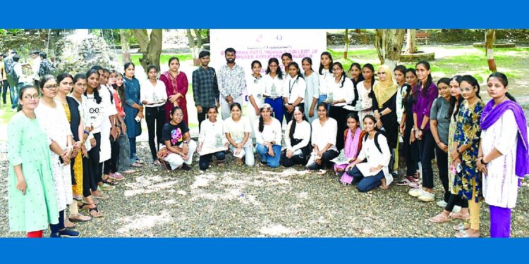  रोटरॅक्ट क्लब ऑफ डॉ. वर्षा पाटील वुमन्स कॉलेज इलाईट तर्फे शाडु मातिच्या गणपती कार्यशाळा