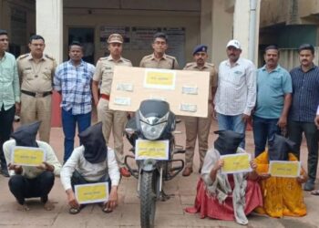 लग्नाचा बनाव करून पैसे उकळणाऱ्या बनावट नवरीसह टोळी गजाआड