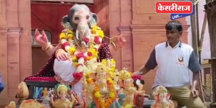 जळगावात गणेश विसर्जन मिरवणुकीला जल्लोषात प्रारंभ