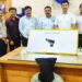 तरुणाकडून गावठी पिस्तूलसह जिवंत काडतूस, कार जप्त