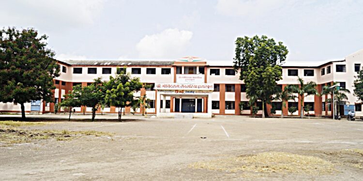 “मुख्यमंत्री माझी शाळा सुंदर शाळा” टप्पा दोन अंतर्गत जिल्ह्यातून द्वितीय पुरस्कार जाहिर