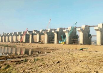 शेळगाव बॅरेजकडील संपादित जमिनीवर पीक पेरणी, अतीक्रमण करू नये