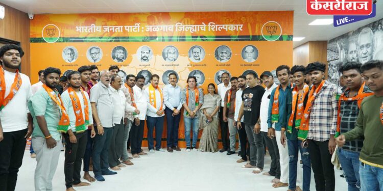 सुप्रीम कॉलनीच्या तरुणांसह मनसेच्या शहर जिल्हा उपाध्यक्षांचा भाजपात प्रवेश
