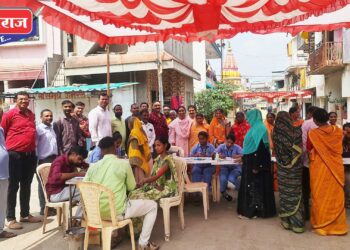 मोफत सामुदायिक आरोग्य शिबिरास उत्स्फूर्त प्रतिसाद